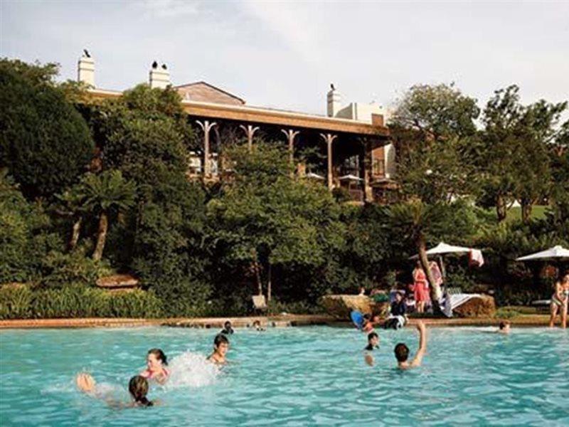 Drakensberg Sun Resort Cathkin Park Εξωτερικό φωτογραφία