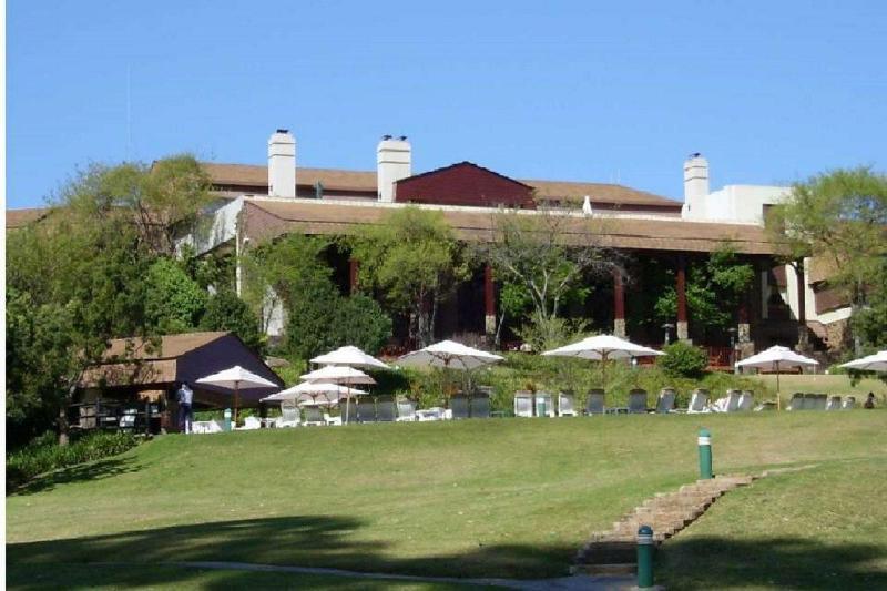 Drakensberg Sun Resort Cathkin Park Εξωτερικό φωτογραφία