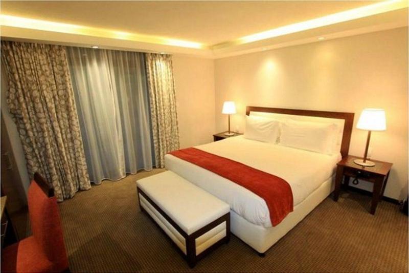 Drakensberg Sun Resort Cathkin Park Εξωτερικό φωτογραφία